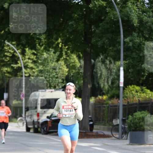 15.06.2025 - REWE Women's Run Jannik Wohlers http://msf.ph/oto/7941985 15.06.2025 09:59:48 Laufen 10181 meine-sportfotos.de