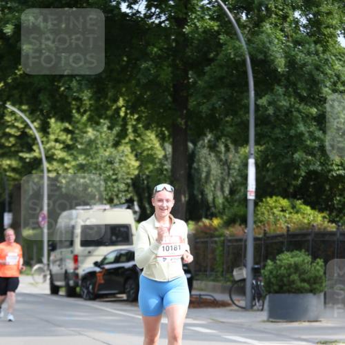 15.06.2025 - REWE Women's Run Jannik Wohlers http://msf.ph/oto/7942011 15.06.2025 09:59:48 Laufen 10181 meine-sportfotos.de