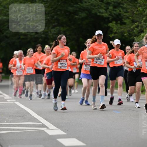 15.06.2025 - REWE Women's Run Dr. Thomas Lammeyer http://msf.ph/oto/7942045 15.06.2025 09:21:30 Laufen 10742, 10740 meine-sportfotos.de