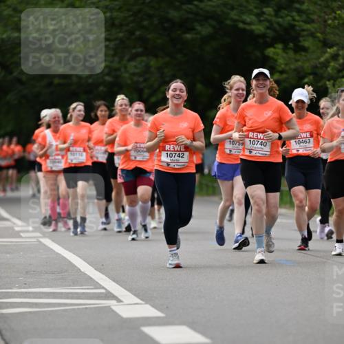 15.06.2025 - REWE Women's Run Dr. Thomas Lammeyer http://msf.ph/oto/7942066 15.06.2025 09:21:30 Laufen 10110, 10742, 10759, 10740, 10463 meine-sportfotos.de
