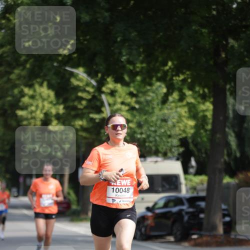 15.06.2025 - REWE Women's Run Jannik Wohlers http://msf.ph/oto/7942090 15.06.2025 08:46:35 Laufen 10048 meine-sportfotos.de