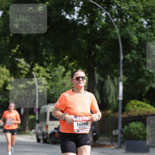 15.06.2025 - REWE Women's Run Jannik Wohlers http://msf.ph/oto/7942129 15.06.2025 08:46:36 Laufen 10048 meine-sportfotos.de