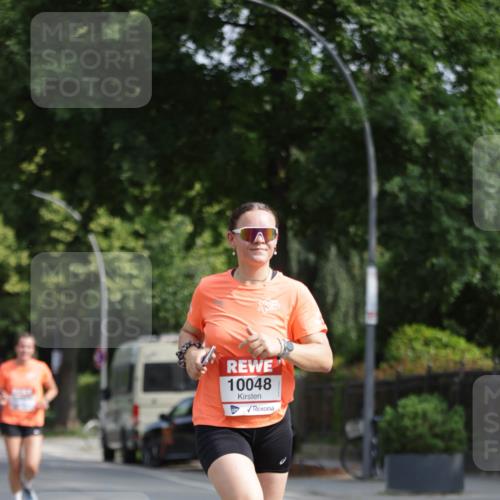 15.06.2025 - REWE Women's Run Jannik Wohlers http://msf.ph/oto/7942136 15.06.2025 08:46:36 Laufen 10048 meine-sportfotos.de