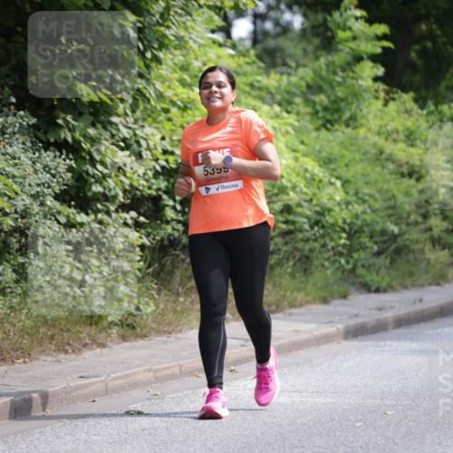 15.06.2025 - REWE Women's Run Jannik Wohlers http://msf.ph/oto/7942138 15.06.2025 10:15:50 Laufen 5395 meine-sportfotos.de