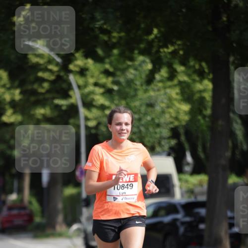 15.06.2025 - REWE Women's Run Jannik Wohlers http://msf.ph/oto/7942175 15.06.2025 08:46:38 Laufen 10849 meine-sportfotos.de