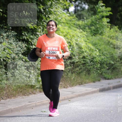 15.06.2025 - REWE Women's Run Jannik Wohlers http://msf.ph/oto/7942182 15.06.2025 10:15:51 Laufen 5399 meine-sportfotos.de