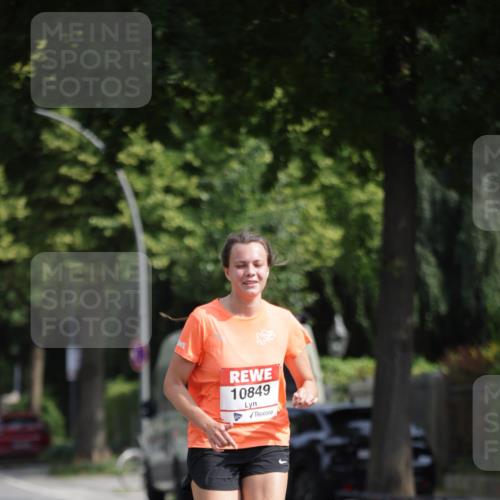 15.06.2025 - REWE Women's Run Jannik Wohlers http://msf.ph/oto/7942191 15.06.2025 08:46:39 Laufen 10849 meine-sportfotos.de