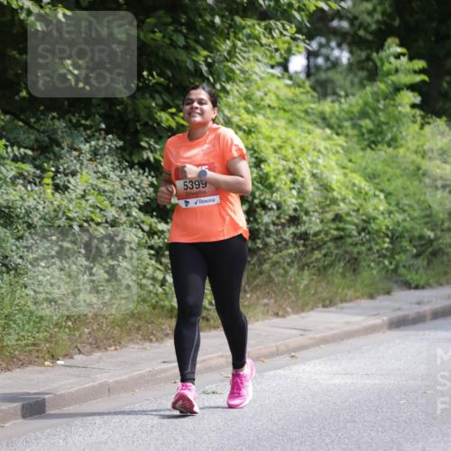15.06.2025 - REWE Women's Run Jannik Wohlers http://msf.ph/oto/7942209 15.06.2025 10:15:51 Laufen 5399 meine-sportfotos.de