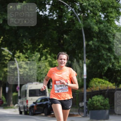 15.06.2025 - REWE Women's Run Jannik Wohlers http://msf.ph/oto/7942273 15.06.2025 08:46:40 Laufen 10849 meine-sportfotos.de