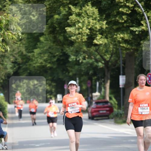 15.06.2025 - REWE Women's Run Jannik Wohlers http://msf.ph/oto/7942308 15.06.2025 10:00:11 Laufen 106, 10828 meine-sportfotos.de