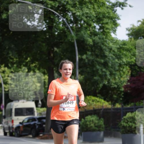 15.06.2025 - REWE Women's Run Jannik Wohlers http://msf.ph/oto/7942314 15.06.2025 08:46:40 Laufen 10849 meine-sportfotos.de