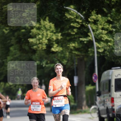 15.06.2025 - REWE Women's Run Jannik Wohlers http://msf.ph/oto/7942398 15.06.2025 08:46:42 Laufen 10158, 10262 meine-sportfotos.de