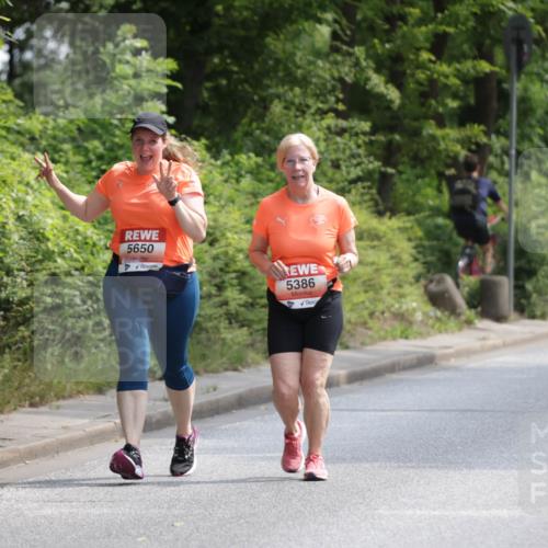 15.06.2025 - REWE Women's Run Jannik Wohlers http://msf.ph/oto/7942400 15.06.2025 10:15:55 Laufen 5650, 5386 meine-sportfotos.de
