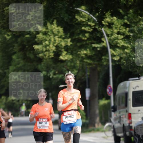 15.06.2025 - REWE Women's Run Jannik Wohlers http://msf.ph/oto/7942404 15.06.2025 08:46:42 Laufen 10158, 10262 meine-sportfotos.de