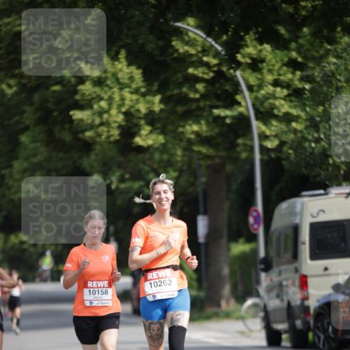 15.06.2025 - REWE Women's Run Jannik Wohlers http://msf.ph/oto/7942409 15.06.2025 08:46:42 Laufen 10158, 10262 meine-sportfotos.de