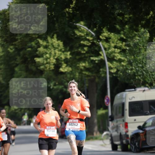 15.06.2025 - REWE Women's Run Jannik Wohlers http://msf.ph/oto/7942448 15.06.2025 08:46:43 Laufen 10158, 10262 meine-sportfotos.de