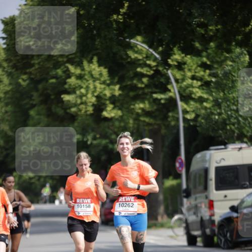 15.06.2025 - REWE Women's Run Jannik Wohlers http://msf.ph/oto/7942452 15.06.2025 08:46:43 Laufen 10158, 10262 meine-sportfotos.de