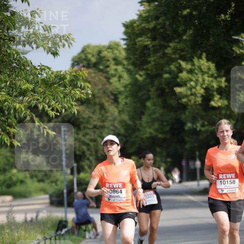 15.06.2025 - REWE Women's Run Jannik Wohlers http://msf.ph/oto/7942513 15.06.2025 08:46:44 Laufen 0864, 0865, 10158 meine-sportfotos.de