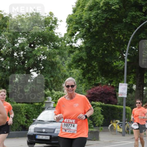 15.06.2025 - REWE Women's Run Jannik Wohlers http://msf.ph/oto/7942516 15.06.2025 08:28:40 Laufen 1043, 10774, 0418 meine-sportfotos.de