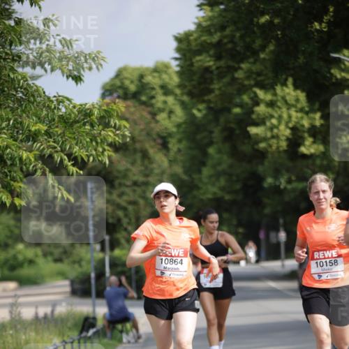 15.06.2025 - REWE Women's Run Jannik Wohlers http://msf.ph/oto/7942528 15.06.2025 08:46:44 Laufen 10864 meine-sportfotos.de