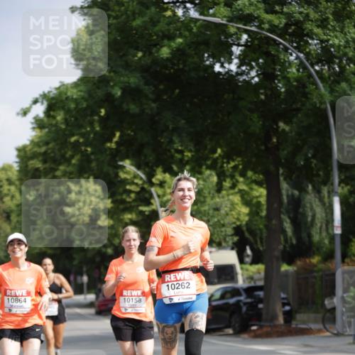 15.06.2025 - REWE Women's Run Jannik Wohlers http://msf.ph/oto/7942539 15.06.2025 08:46:45 Laufen 10864, 10158, 10262 meine-sportfotos.de