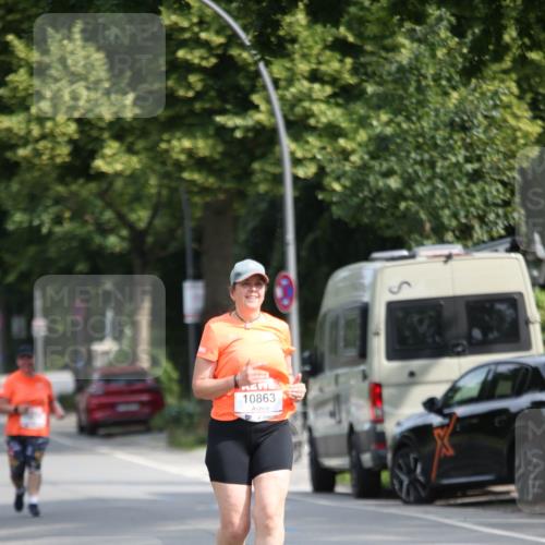 15.06.2025 - REWE Women's Run Jannik Wohlers http://msf.ph/oto/7942540 15.06.2025 10:00:40 Laufen 10863 meine-sportfotos.de