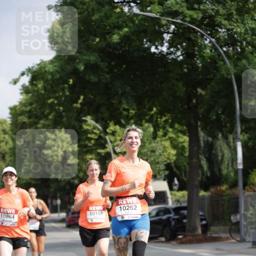 15.06.2025 - REWE Women's Run Jannik Wohlers http://msf.ph/oto/7942541 15.06.2025 08:46:45 Laufen 10262, 10158, 10864 meine-sportfotos.de