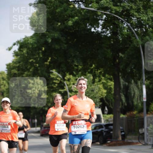 15.06.2025 - REWE Women's Run Jannik Wohlers http://msf.ph/oto/7942546 15.06.2025 08:46:45 Laufen 10864, 10158, 10262 meine-sportfotos.de