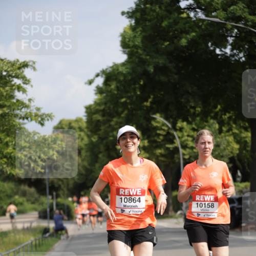 15.06.2025 - REWE Women's Run Jannik Wohlers http://msf.ph/oto/7942584 15.06.2025 08:46:47 Laufen 10864, 10158 meine-sportfotos.de