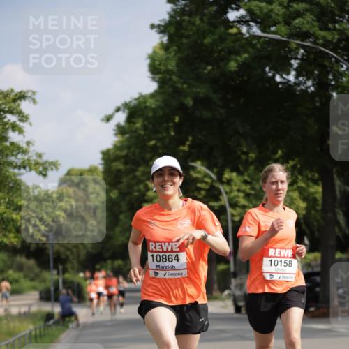 15.06.2025 - REWE Women's Run Jannik Wohlers http://msf.ph/oto/7942593 15.06.2025 08:46:47 Laufen 10864, 10158 meine-sportfotos.de