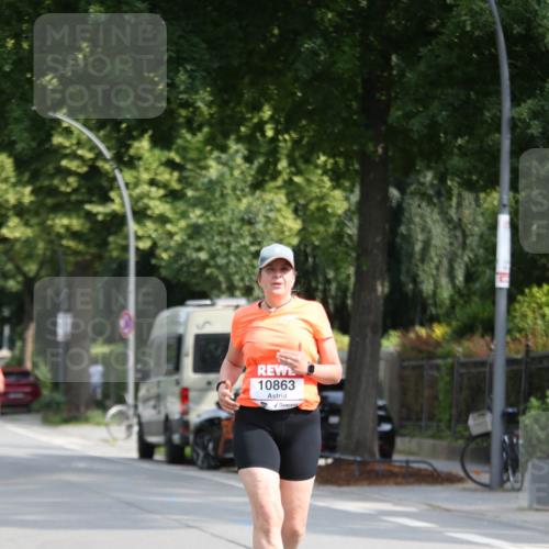 15.06.2025 - REWE Women's Run Jannik Wohlers http://msf.ph/oto/7942600 15.06.2025 10:00:44 Laufen 10863 meine-sportfotos.de