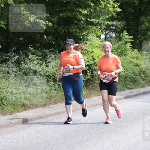 15.06.2025 - REWE Women's Run Jannik Wohlers http://msf.ph/oto/7942601 15.06.2025 10:15:58 Laufen 5650, 5386 meine-sportfotos.de