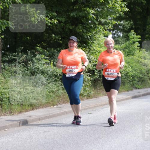 15.06.2025 - REWE Women's Run Jannik Wohlers http://msf.ph/oto/7942627 15.06.2025 10:15:58 Laufen 5650, 5386 meine-sportfotos.de