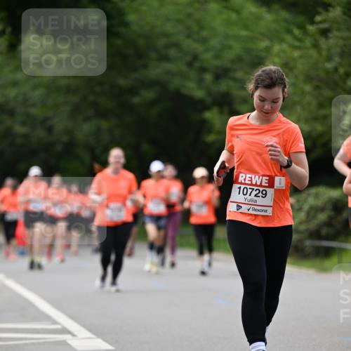 15.06.2025 - REWE Women's Run Dr. Thomas Lammeyer http://msf.ph/oto/7942648 15.06.2025 09:21:43 Laufen 10729, 10729 meine-sportfotos.de