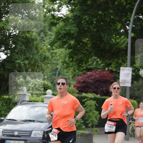 15.06.2025 - REWE Women's Run Jannik Wohlers http://msf.ph/oto/7942653 15.06.2025 08:28:42 Laufen 1043, 0418, 10682 meine-sportfotos.de