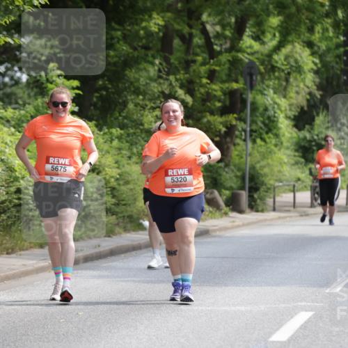 15.06.2025 - REWE Women's Run Jannik Wohlers http://msf.ph/oto/7942692 15.06.2025 10:16:10 Laufen 5675, 5320 meine-sportfotos.de