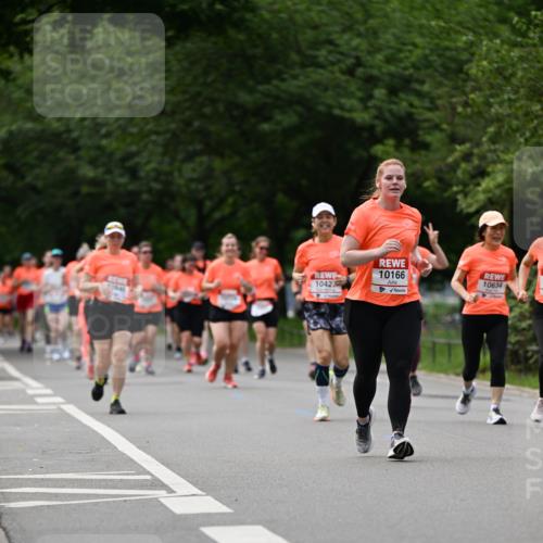 15.06.2025 - REWE Women's Run Dr. Thomas Lammeyer http://msf.ph/oto/7942714 15.06.2025 09:21:46 Laufen 108, 46, 5500, 10166, 10422, 10634 meine-sportfotos.de