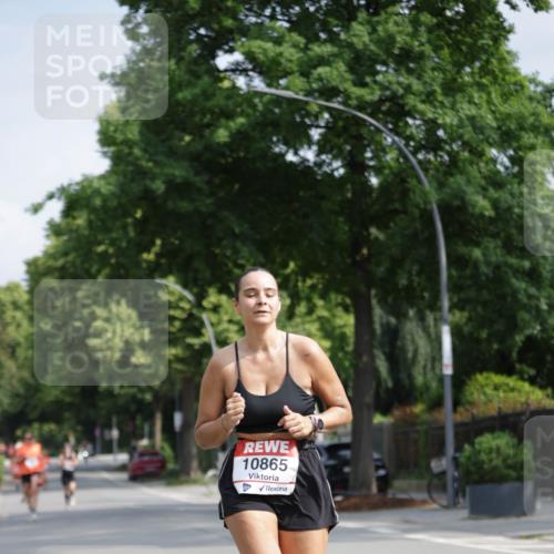 15.06.2025 - REWE Women's Run Jannik Wohlers http://msf.ph/oto/7942733 15.06.2025 08:46:50 Laufen 10865 meine-sportfotos.de