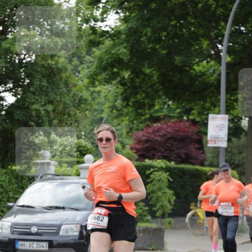 15.06.2025 - REWE Women's Run Jannik Wohlers http://msf.ph/oto/7942745 15.06.2025 08:28:44 Laufen 1043, 10682, 10415 meine-sportfotos.de