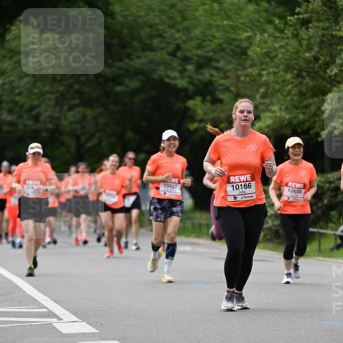 15.06.2025 - REWE Women's Run Dr. Thomas Lammeyer http://msf.ph/oto/7942746 15.06.2025 09:21:47 Laufen 10427, 10166, 10634 meine-sportfotos.de