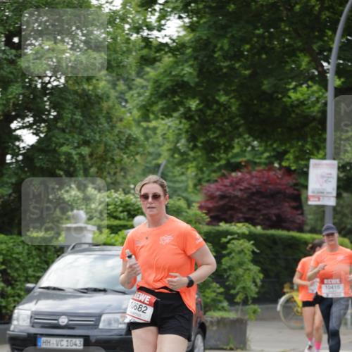 15.06.2025 - REWE Women's Run Jannik Wohlers http://msf.ph/oto/7942749 15.06.2025 08:28:44 Laufen 1043, 10682, 10415 meine-sportfotos.de