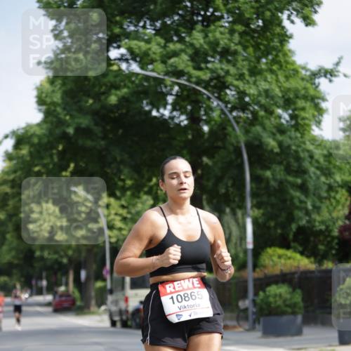 15.06.2025 - REWE Women's Run Jannik Wohlers http://msf.ph/oto/7942768 15.06.2025 08:46:50 Laufen 10865 meine-sportfotos.de