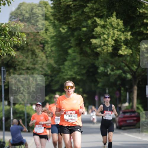 15.06.2025 - REWE Women's Run Jannik Wohlers http://msf.ph/oto/7942833 15.06.2025 08:46:55 Laufen 10325, 100, 10060, 0449 meine-sportfotos.de