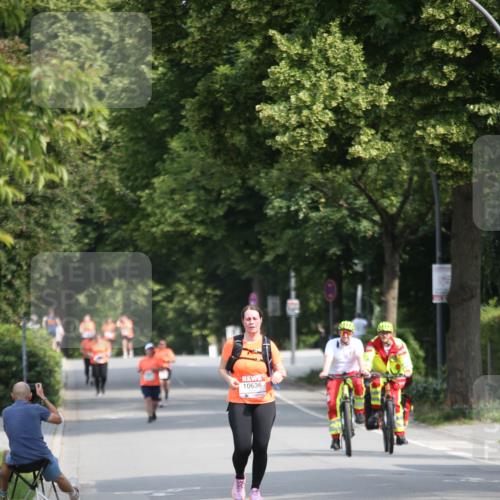 15.06.2025 - REWE Women's Run Jannik Wohlers http://msf.ph/oto/7942840 15.06.2025 10:01:06 Laufen 10636 meine-sportfotos.de