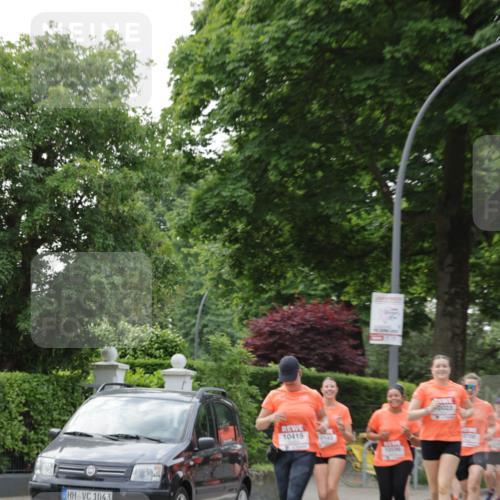15.06.2025 - REWE Women's Run Jannik Wohlers http://msf.ph/oto/7942844 15.06.2025 08:28:45 Laufen 1043, 10415 meine-sportfotos.de