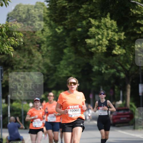 15.06.2025 - REWE Women's Run Jannik Wohlers http://msf.ph/oto/7942853 15.06.2025 08:46:55 Laufen 10325, 10060 meine-sportfotos.de