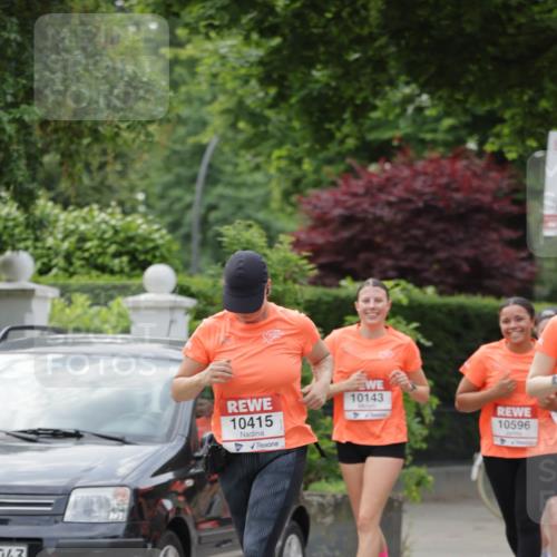 15.06.2025 - REWE Women's Run Jannik Wohlers http://msf.ph/oto/7942858 15.06.2025 08:28:46 Laufen 43, 10143, 10415, 10596 meine-sportfotos.de