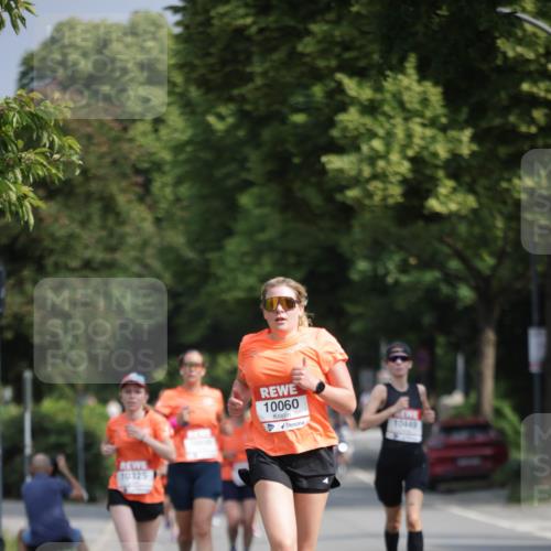 15.06.2025 - REWE Women's Run Jannik Wohlers http://msf.ph/oto/7942874 15.06.2025 08:46:55 Laufen 10325, 10060, 10449 meine-sportfotos.de