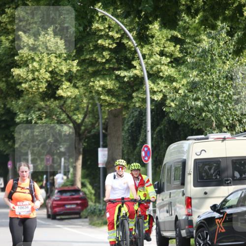 15.06.2025 - REWE Women's Run Jannik Wohlers http://msf.ph/oto/7942876 15.06.2025 10:01:08 Laufen 10636 meine-sportfotos.de