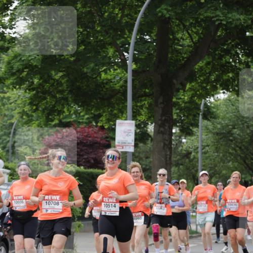 15.06.2025 - REWE Women's Run Jannik Wohlers http://msf.ph/oto/7942907 15.06.2025 08:28:48 Laufen 10035, 10708, 15, 2025, 10514, 10836, 10613, 10810, 103, 0260 meine-sportfotos.de